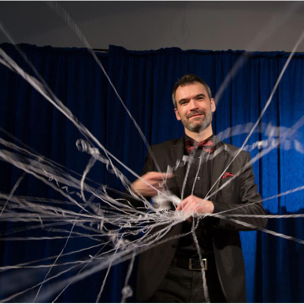 SEO THROW STREAMERS - large