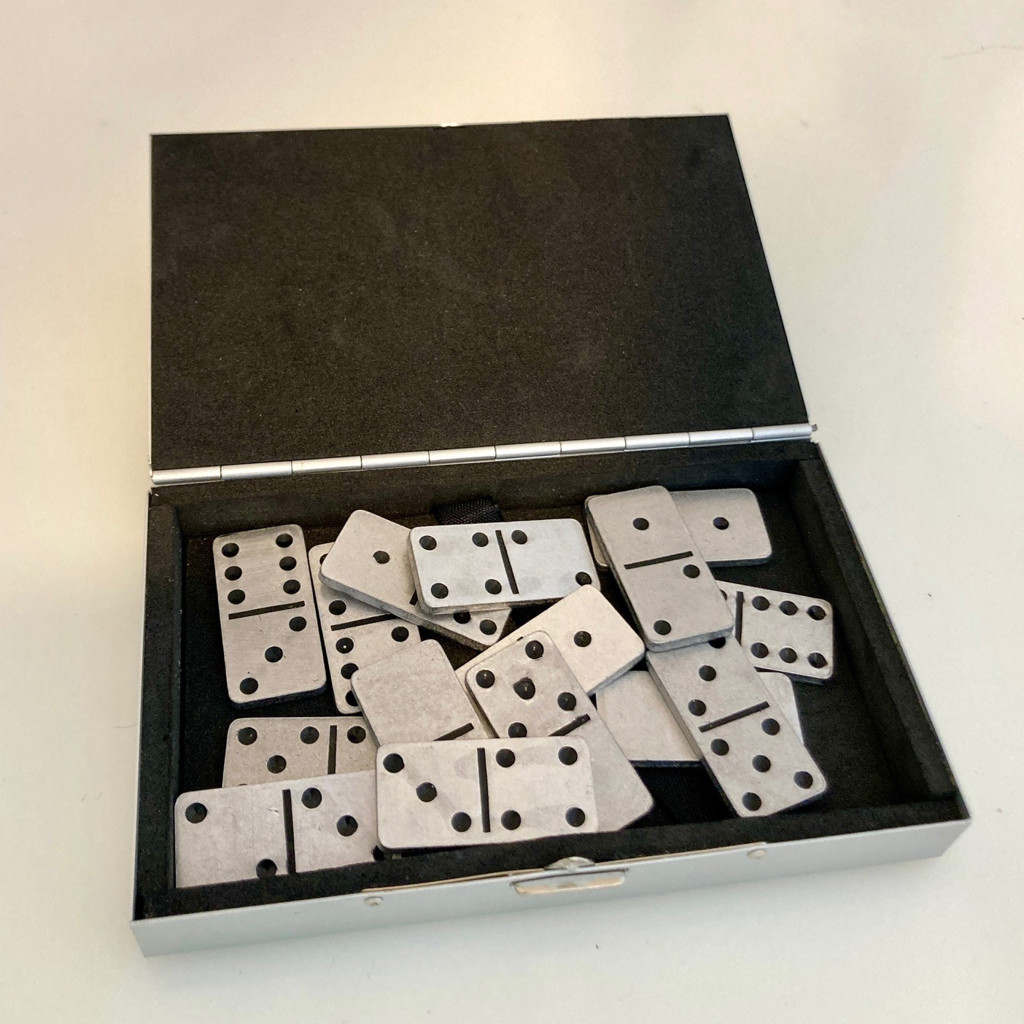 DOMINO EFFEKTEN