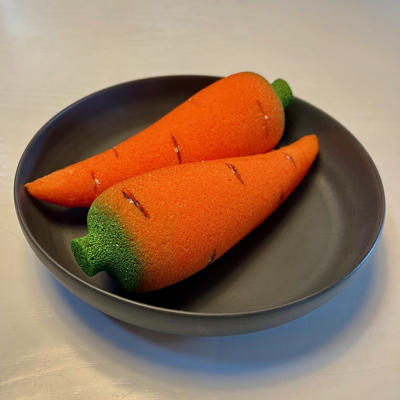 SPONGE CARROTS (2 stk.) - Alan Wong
