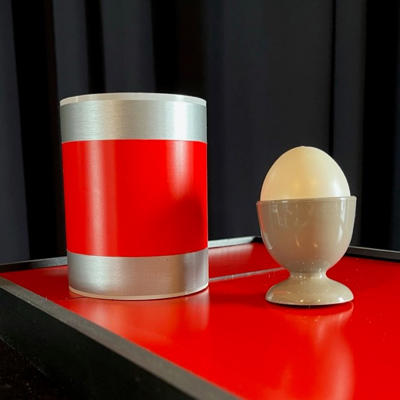 COMEDY FRIED EGG TRAY