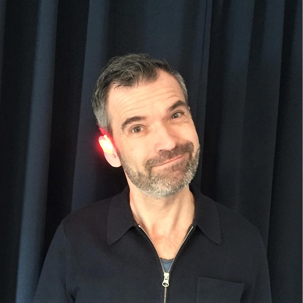 LUMINOUS EARS - Juan Mayoral