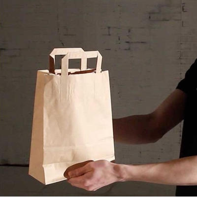 FISHBOWL PRODUCTION - Adrián Carratalá