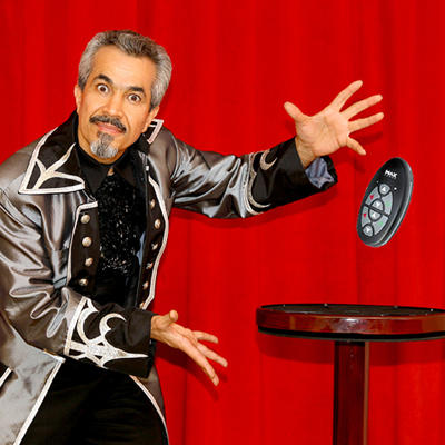 ELECTRONIC VANISHING BOUQUET AND VASE