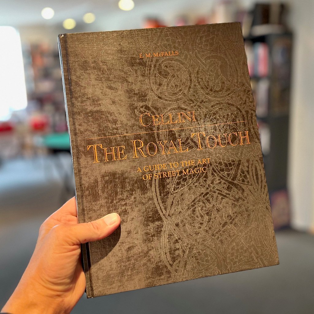 CELLINI - The Royal Touch