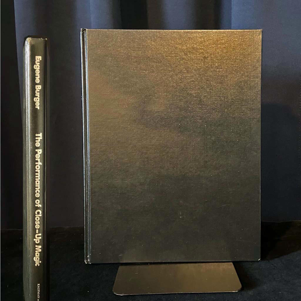 THE PERFORMANCE OF CLOSE-UP MAGIC - Eugene Burger