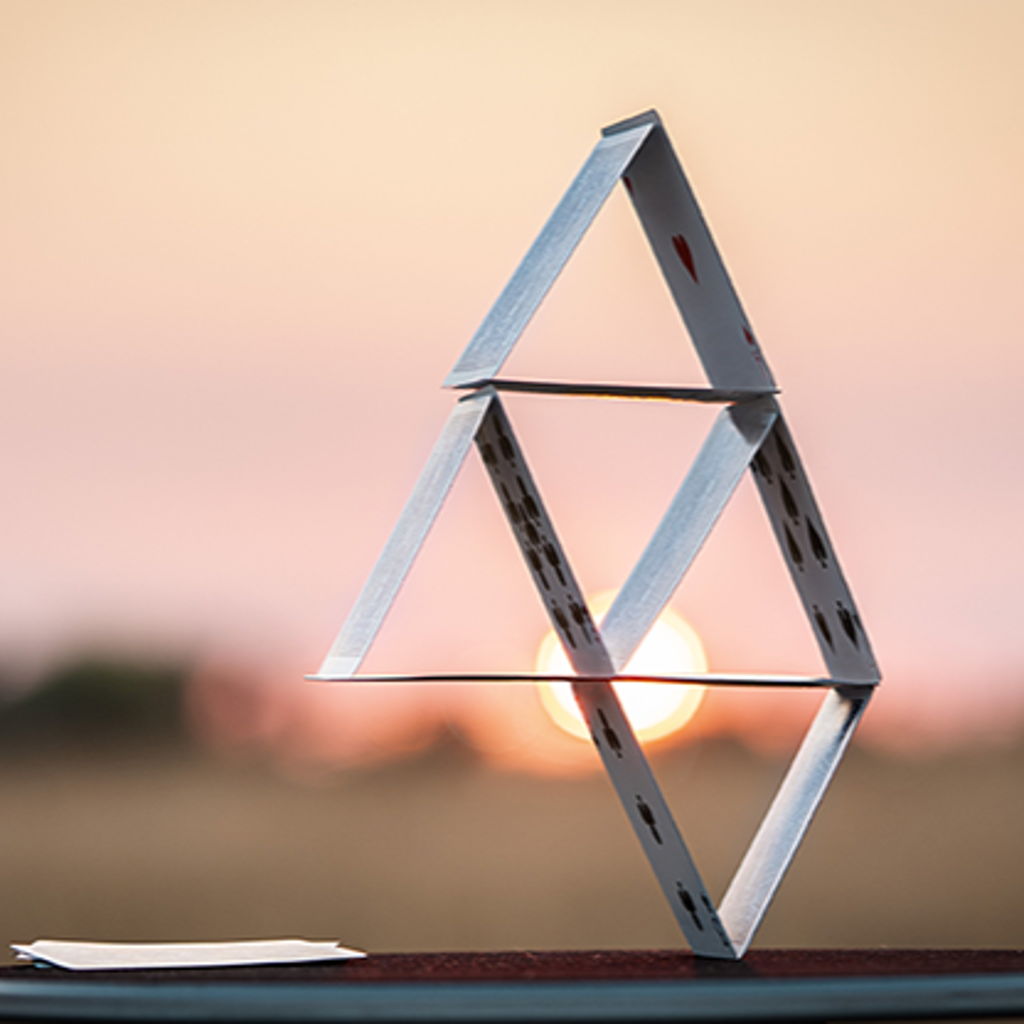 ON EDGE - Angelo Carbone