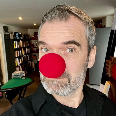 BIG SPONGE CLOWN NOSE