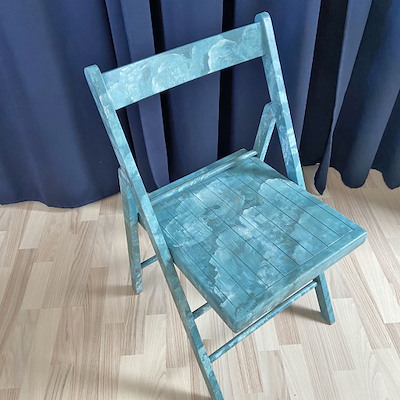 ELECTRONIC FOLDING CHAIR