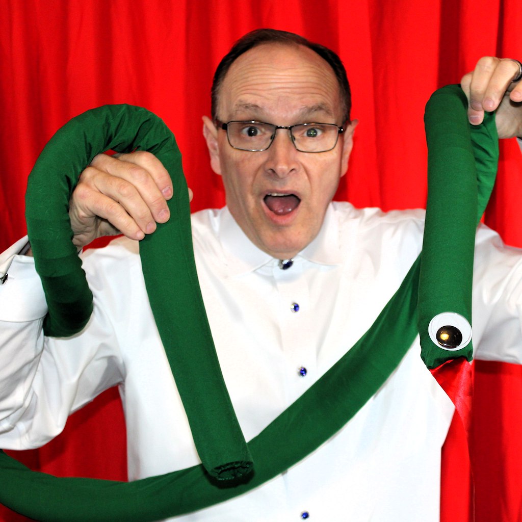 GROWING SNAKE ROUTINE - Tommy James