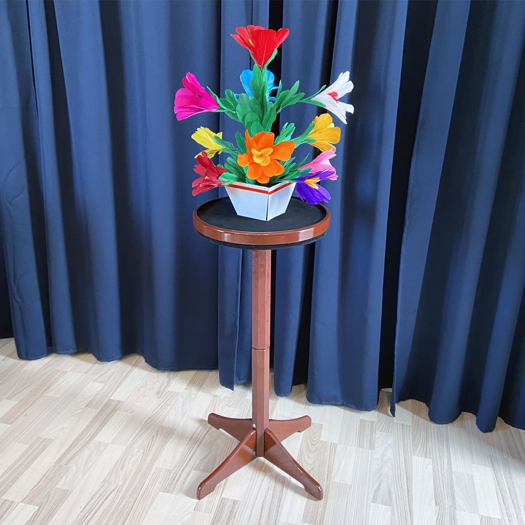 ELECTRONIC VANISHING BOUQUET AND VASE