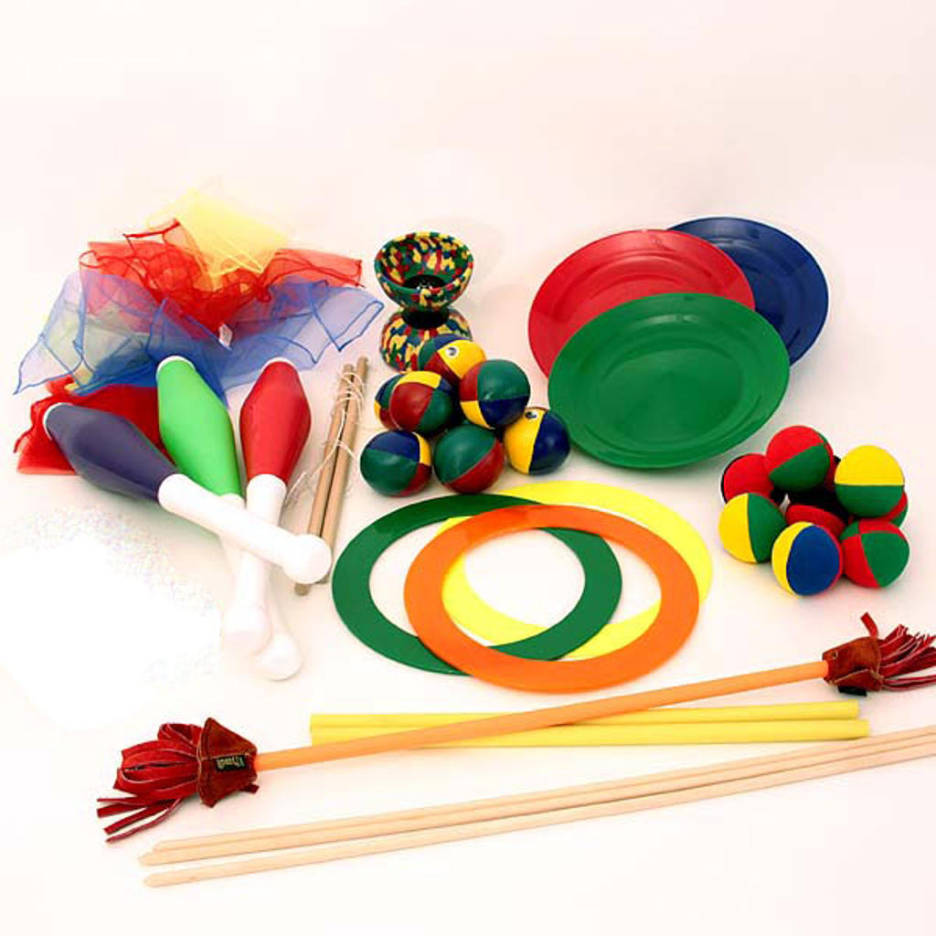 COMPLETE JUGGLING SET - BRONZE
