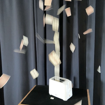 THE MAGIC CARD TOASTER - Santini