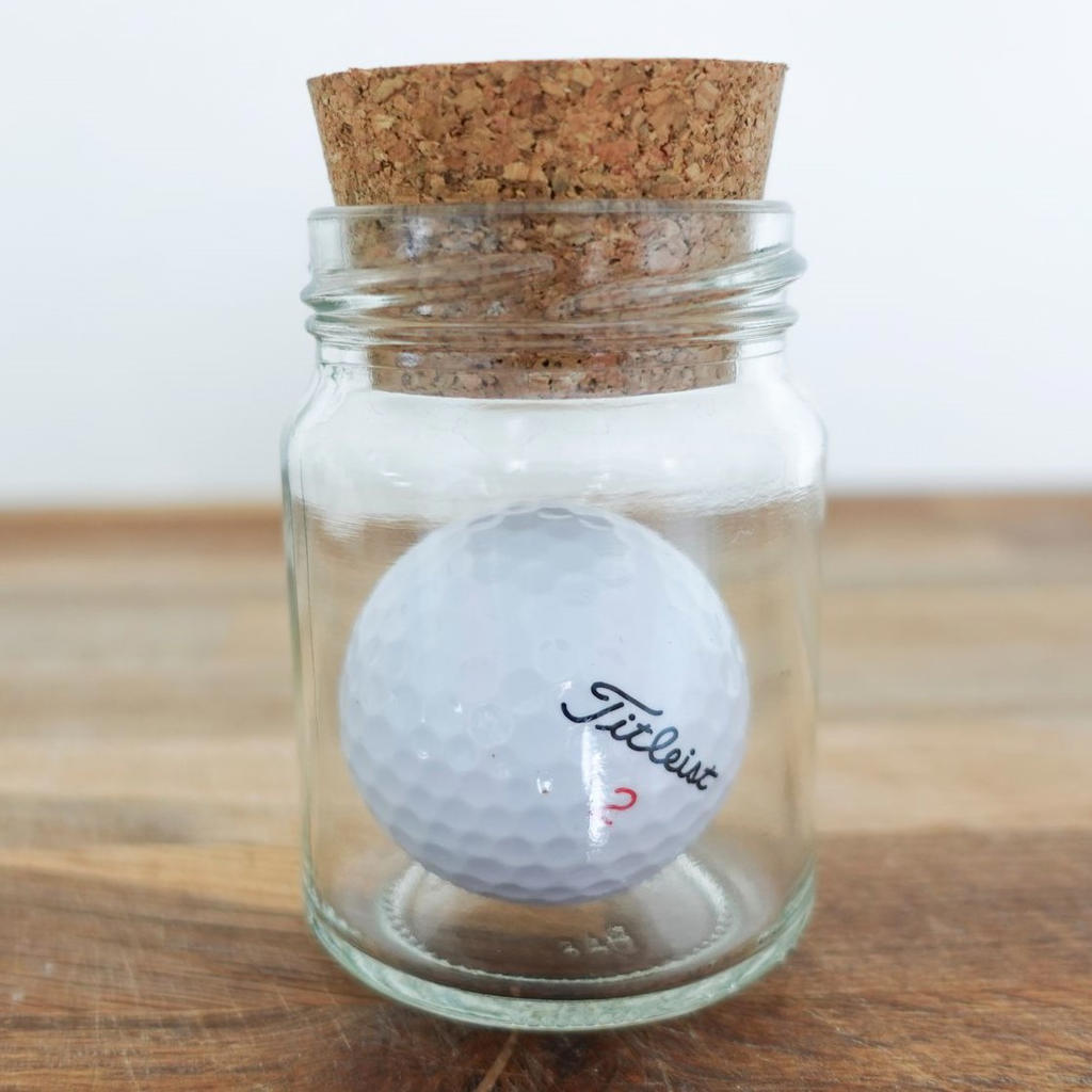 BOTTLED GOLF BALL
