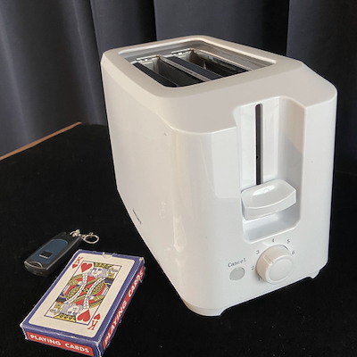 THE MAGIC CARD TOASTER - Santini