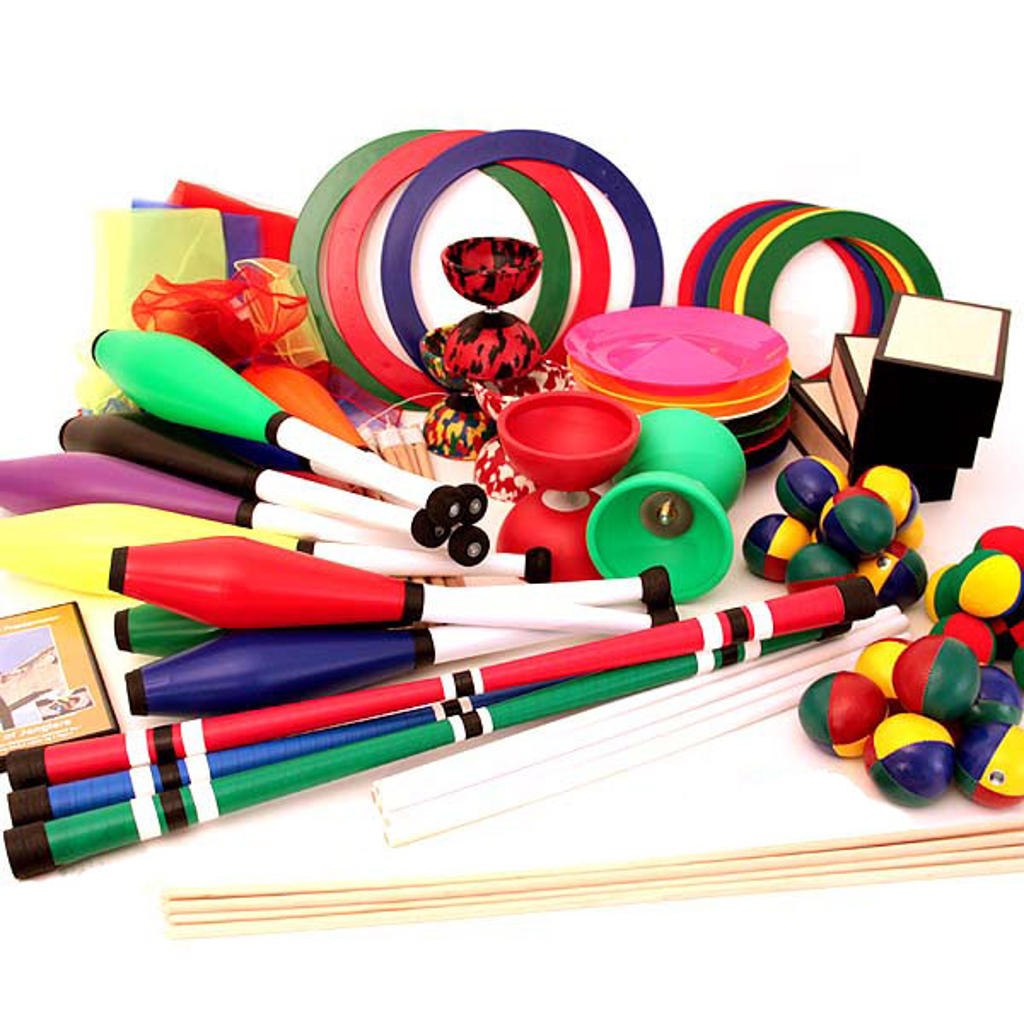 COMPLETE JUGGLING SET - GOLD