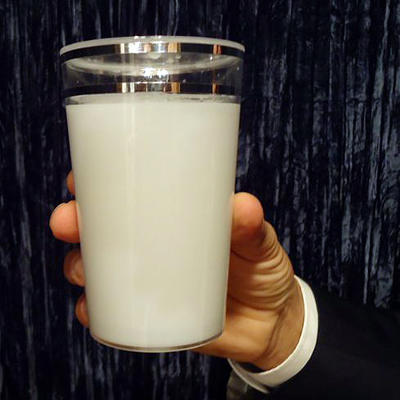 MILK WONDER PERFECT - Herbert von der Linden