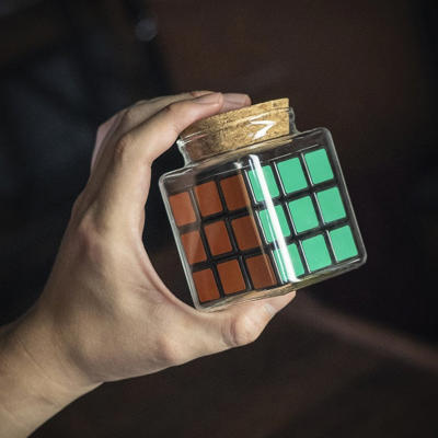 CUBE IN BOTTLE - Henry Harrius