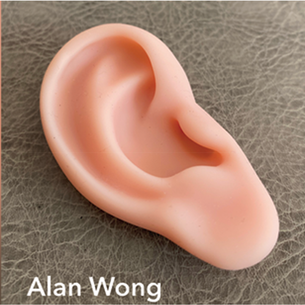 SILICONE EAR