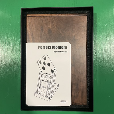 PERFECT MOMENT - Axel Hecklau