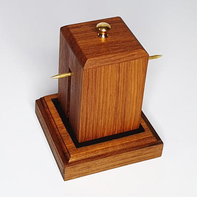 DIAMOND BLOCK MYSTERY - Magic Wagon