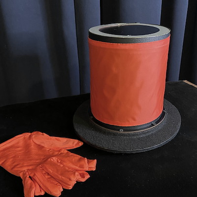 TORA COLOR CHANGING HAT & GLOVES