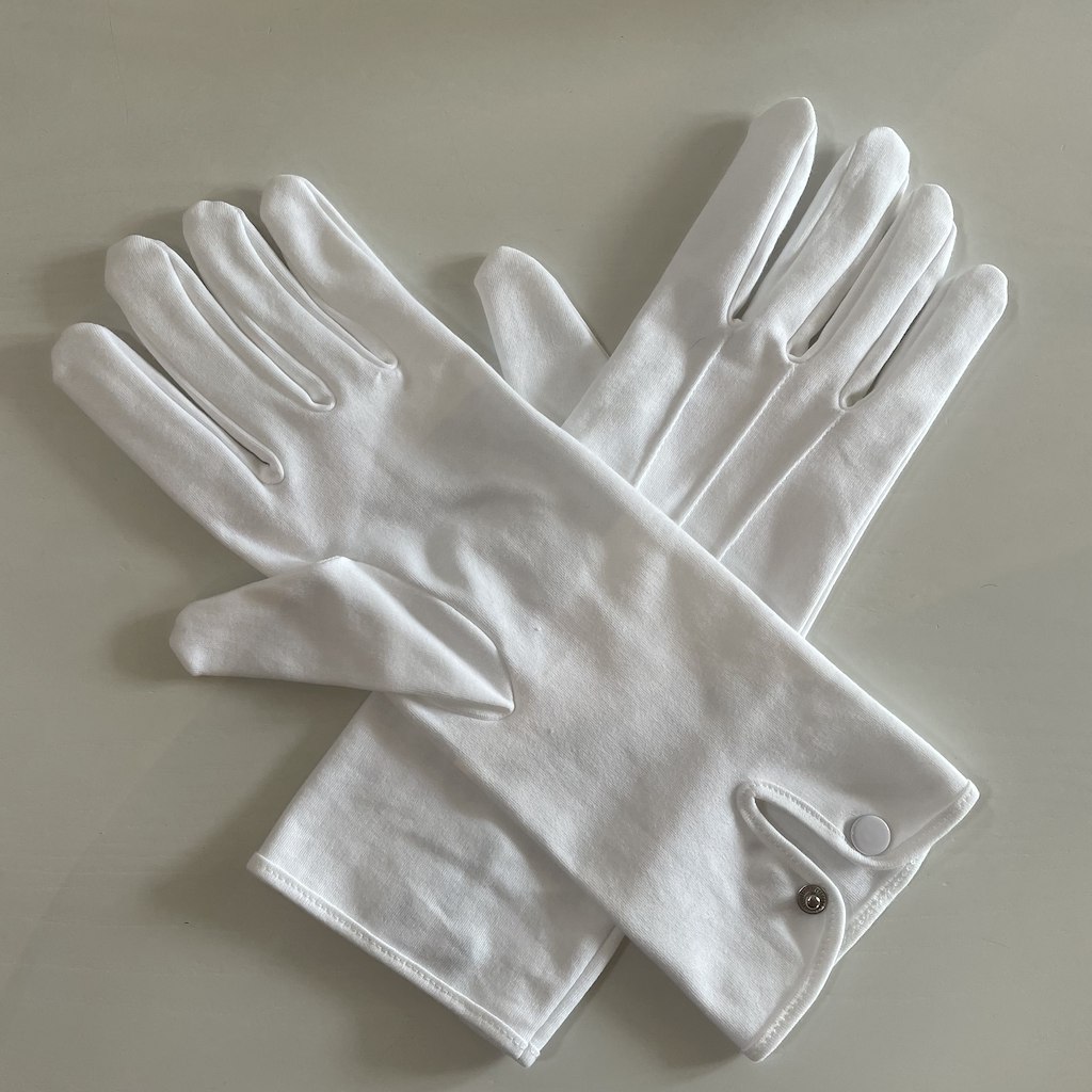 WHITE COTTON GLOVES