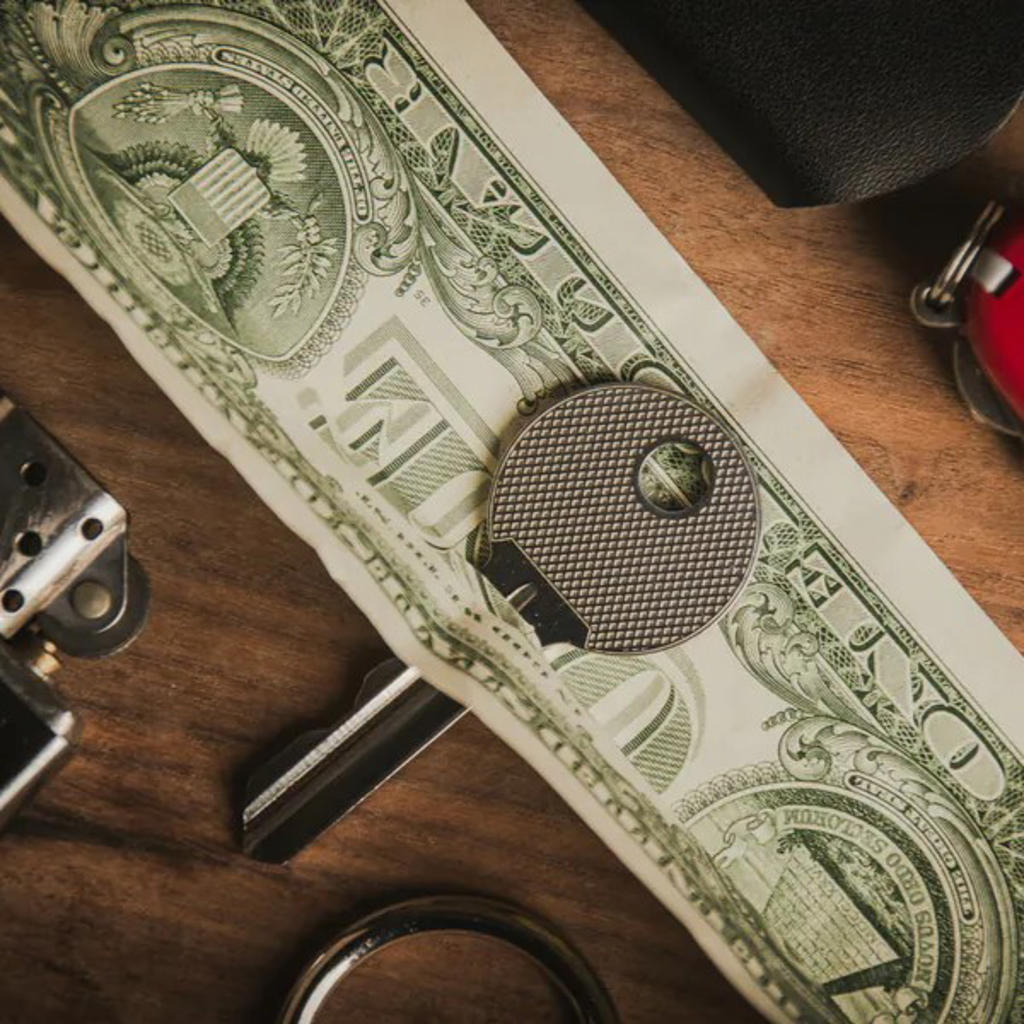 SWISS KEY - Nicholas Lawrence