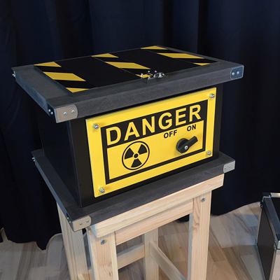 DANGER BOX ILLUSION