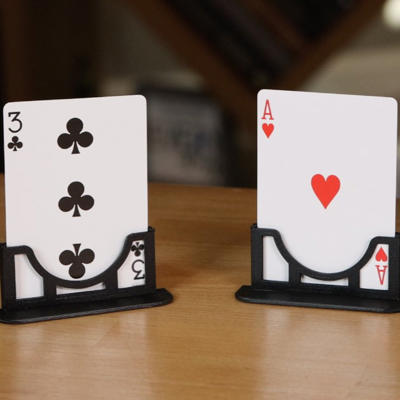 THREE CARDS MONTE STAND - Jeki Yoo