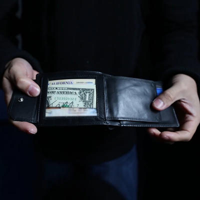 REAL MAN'S WALLET - Steve Draun